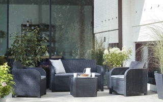 Komplet mebli ogrodowych 2 fotele + sofa + stolik ze schowkiem meble