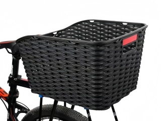 Koszyk rowerowy rattanowy na rower na bagażnik tylny z odblaskiem