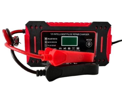 Prostownik do akumulatorów samochodowych AGM 12V 6A funkcja naprawy LCD